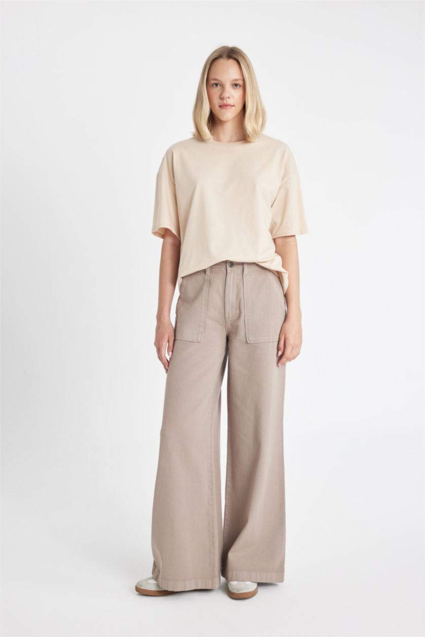 Women Light Beige Oversize Fit Short Sleeve T-Shirt