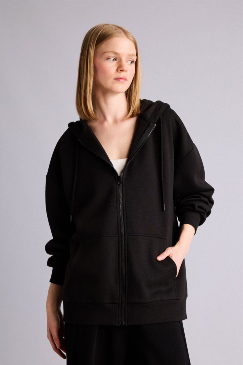 Kadın Siyah Oversıze Kalın Kumaş Hırka