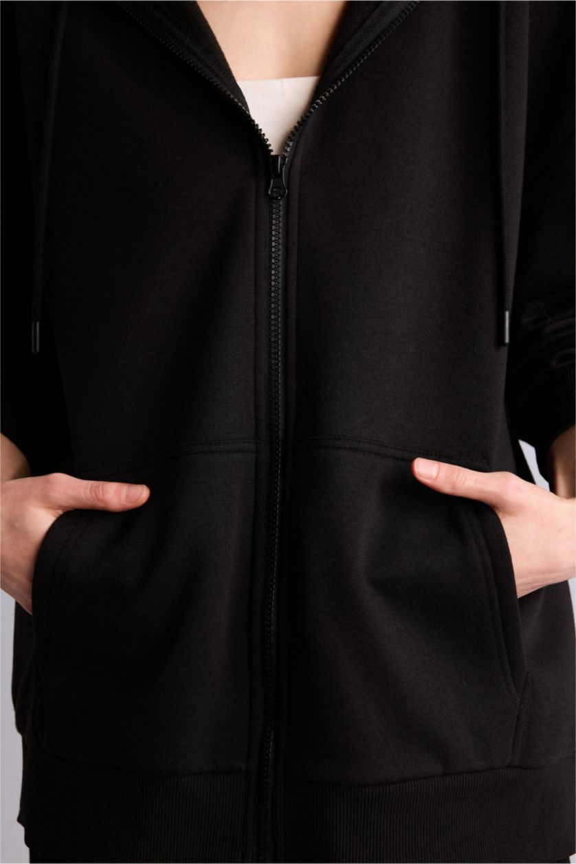 Kadın Siyah Oversıze Kalın Kumaş Hırka