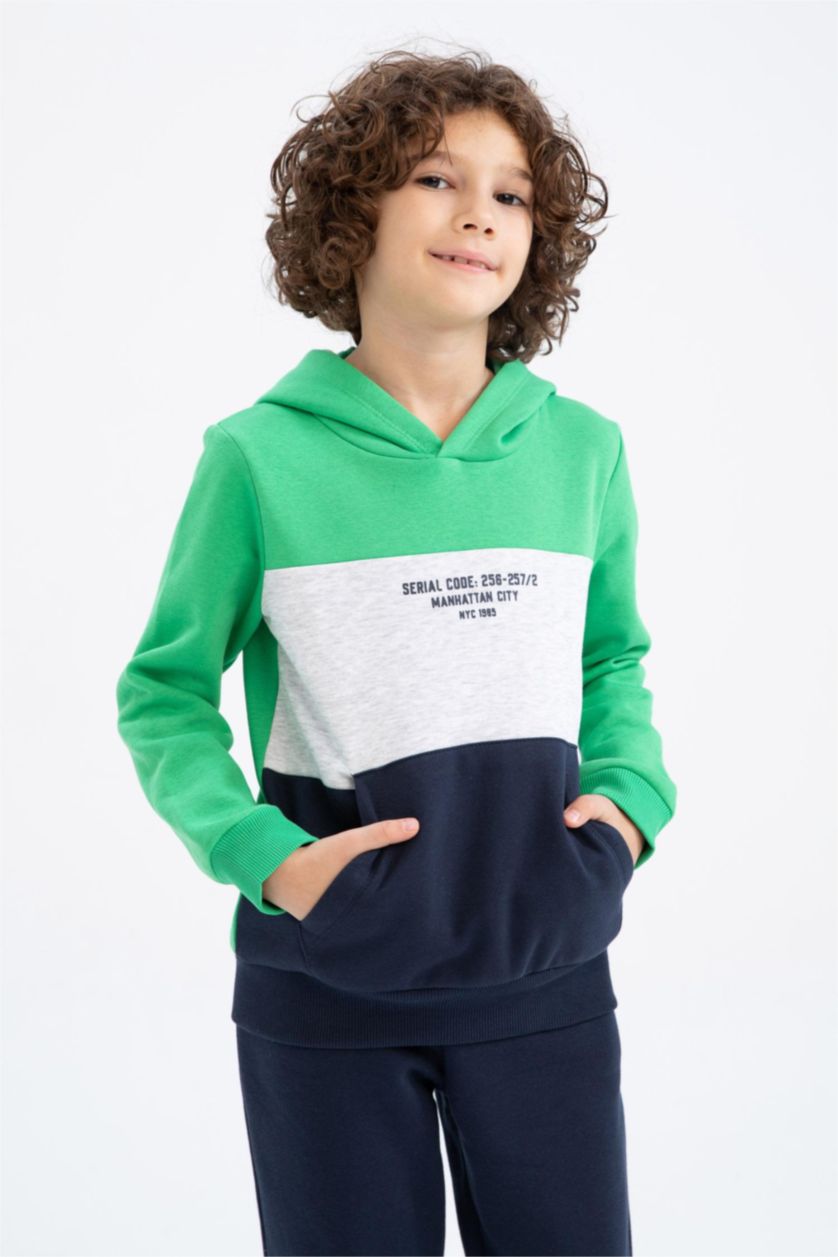 أولاد أخضر طقم ولادي بغطاء للرأس - قطعتين