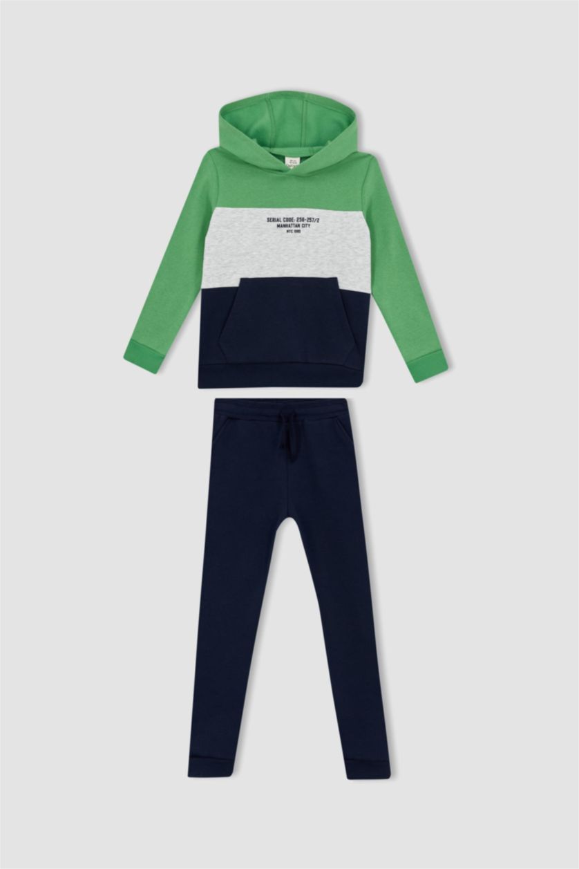 أولاد أخضر طقم ولادي بغطاء للرأس - قطعتين