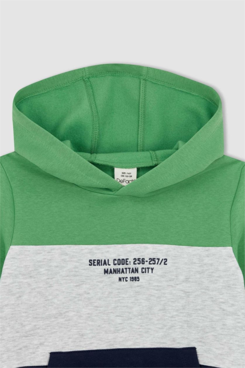 أولاد أخضر طقم ولادي بغطاء للرأس - قطعتين