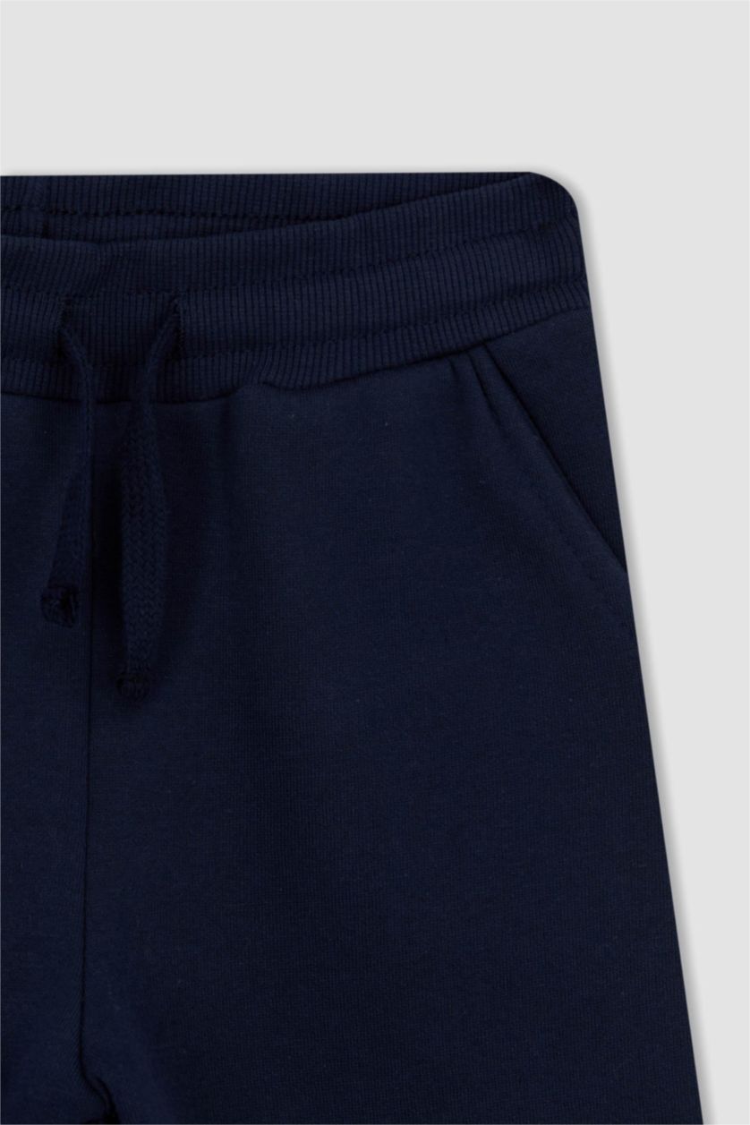 أولاد أخضر طقم ولادي بغطاء للرأس - قطعتين