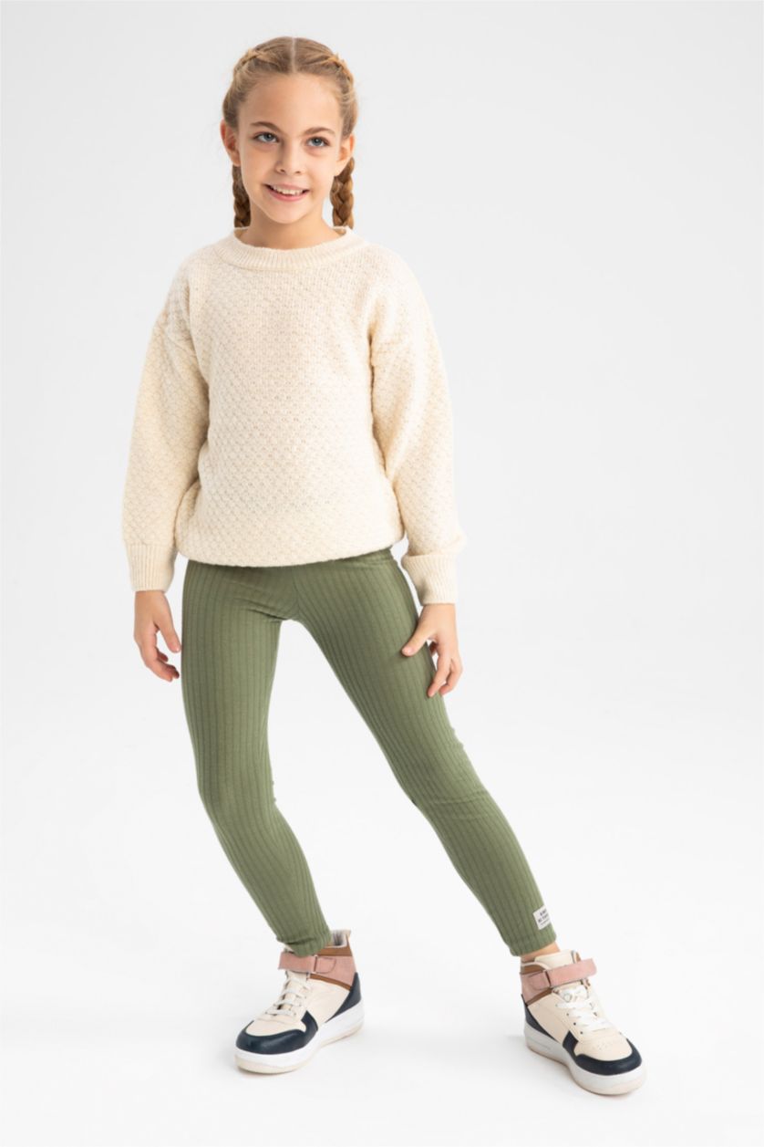 GIRLS & TEENS Green Girl Leggings