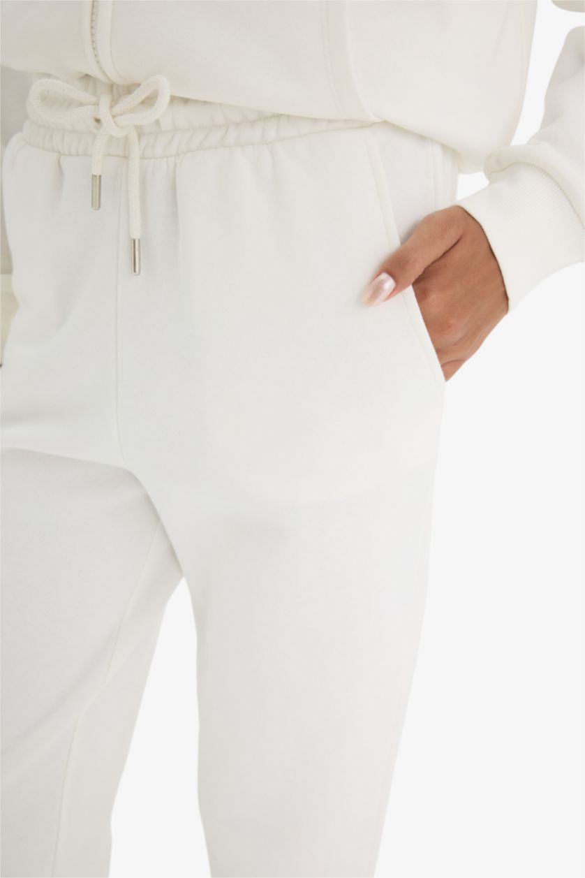 Woman Ecru Jogger Fit Basic High Waist Thick Fabric Trousers