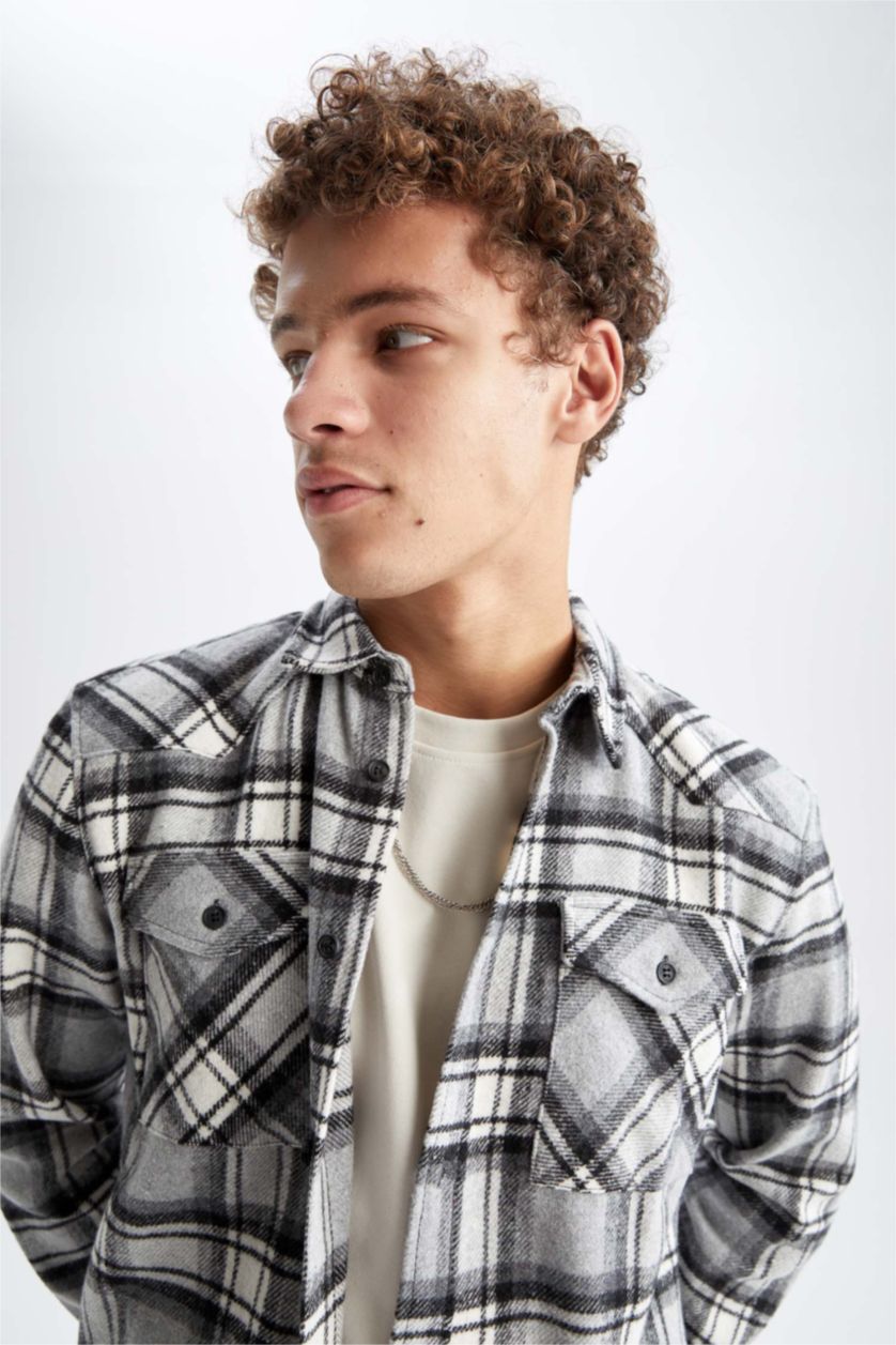 رجال أسود قميص كاروهات قصة عادية كم طويل