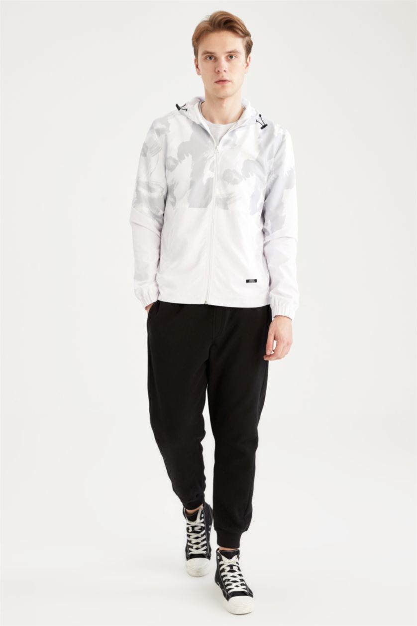 HOMME Blanc Manteau fin déperlant saisonnier à capuche coupe slim