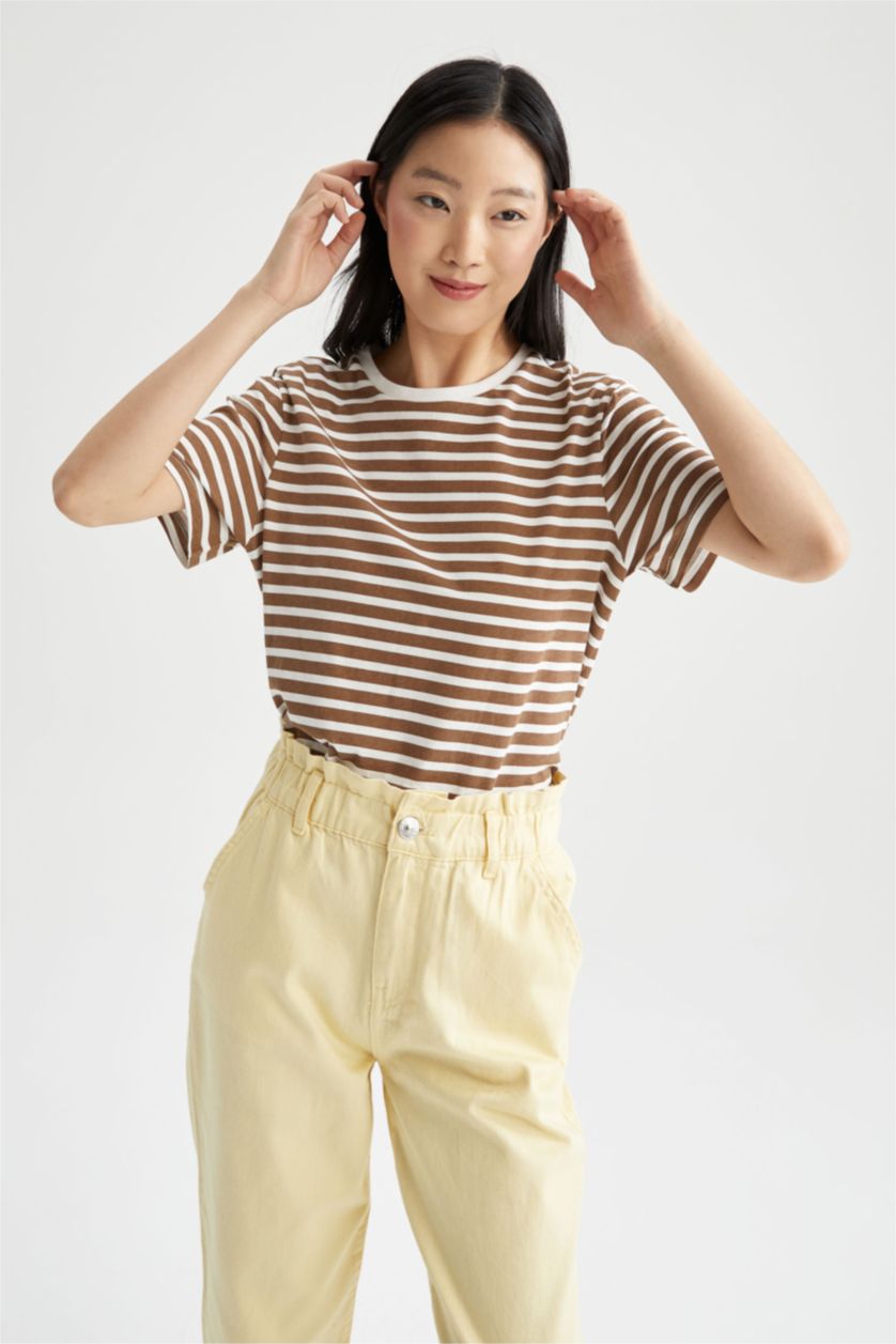 FEMME Beige Defacto Fit Pantalon palazzo large en viscose à motifs floraux