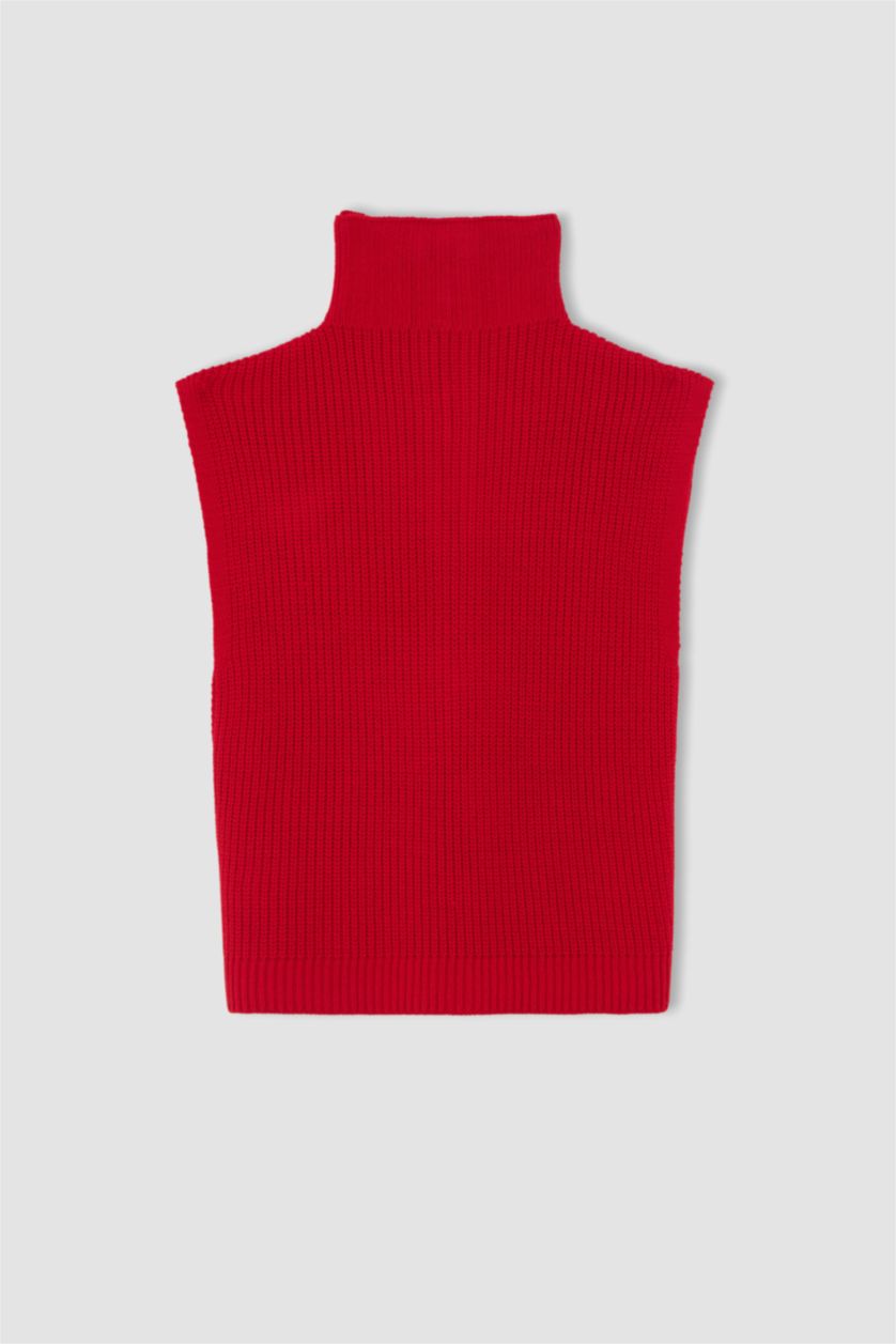 Woman Red Regular Fit Zip-Up Turtle Neck Thessaloniki Fabric Vest