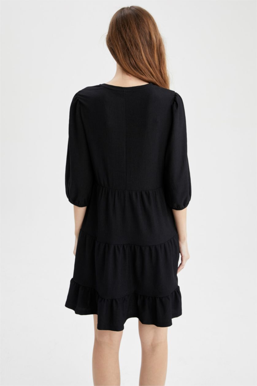 نساء أسود فستان صيفي قصير بأكمام نصف بالون مكشكش