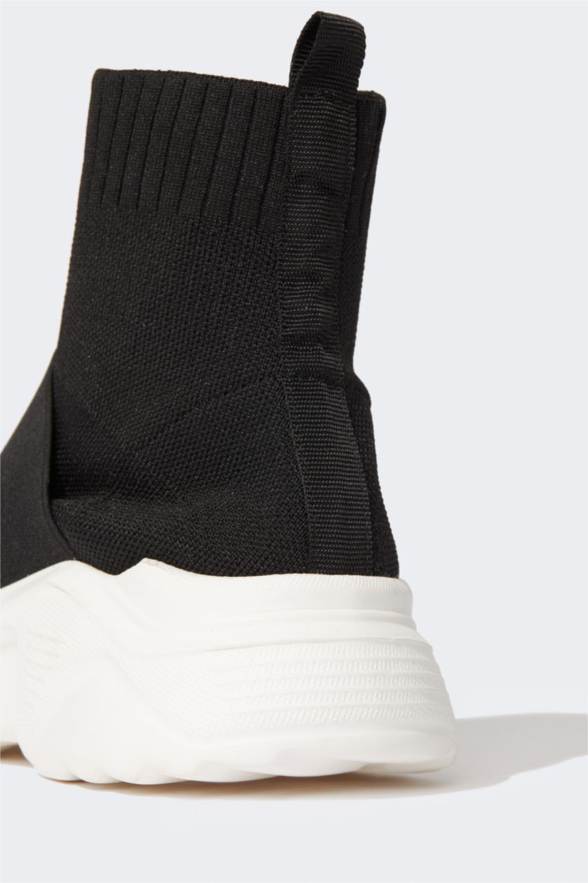 Kadın Siyah Kadın Çorap Bot Tipi Yüksek Tabanlı Crop Spor Ayakkabı