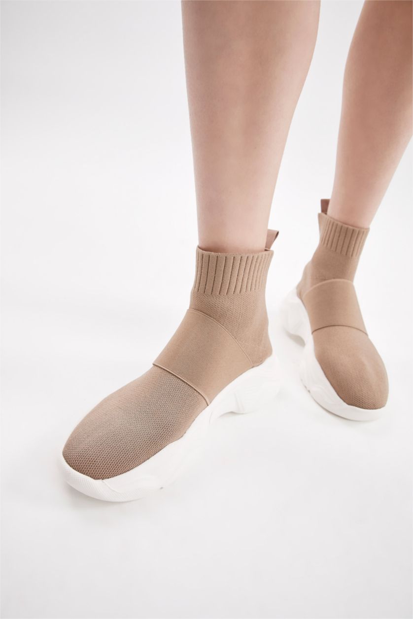Kadın Nude Kadın Çorap Bot Tipi Yüksek Tabanlı Crop Spor Ayakkabı