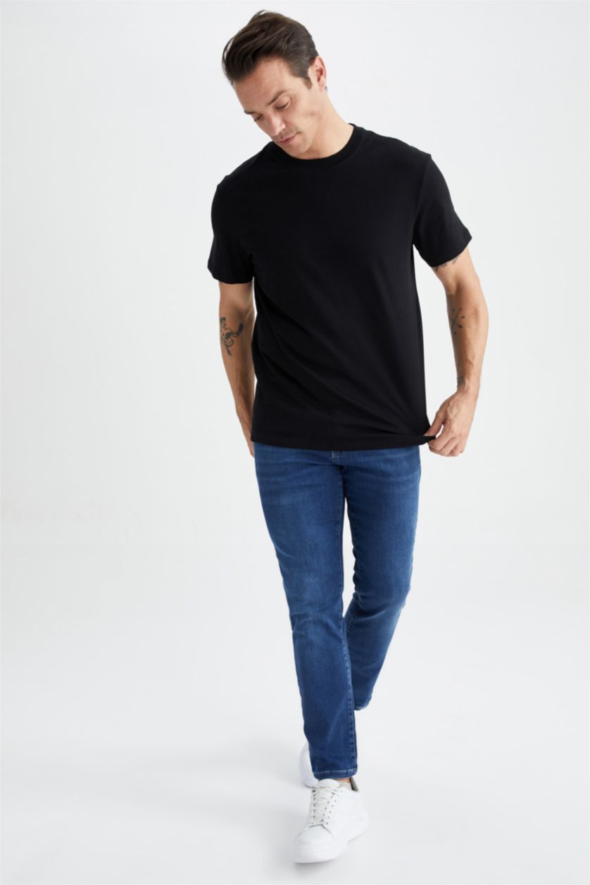 MAN Black New Regular Fit Short Sleeve T-Shirt