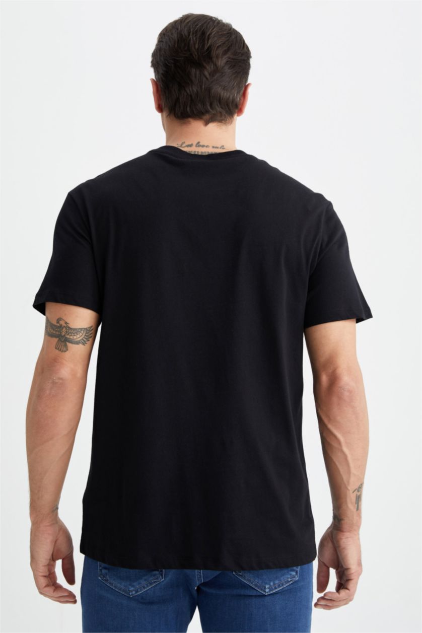 MAN Black New Regular Fit Short Sleeve T-Shirt