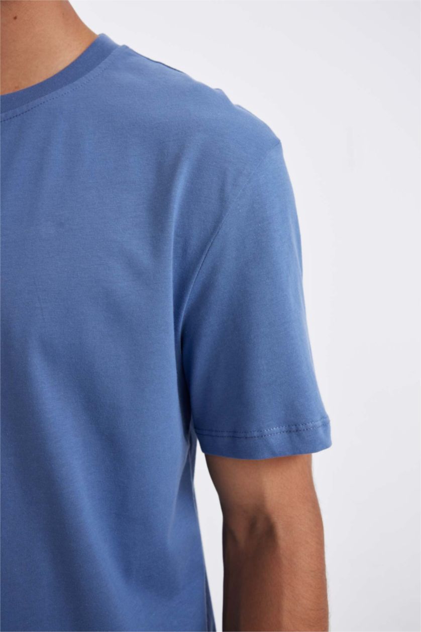 Man Light Indigo New Regular Fit Crew Neck Basic Short Sleeve T-Shirt