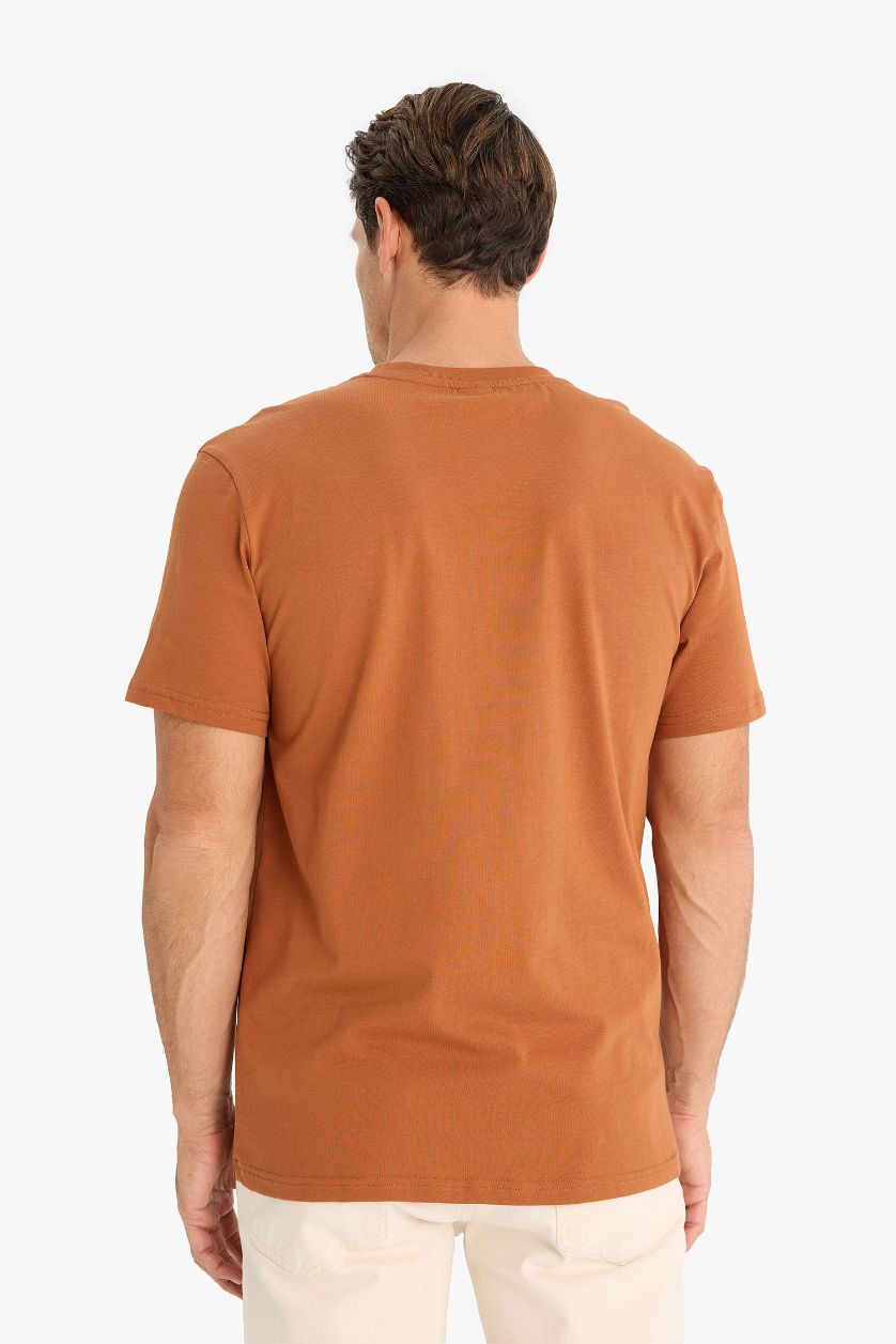 MAN Cinnamon New Regular Fit Crew Neck Basic T-Shirt