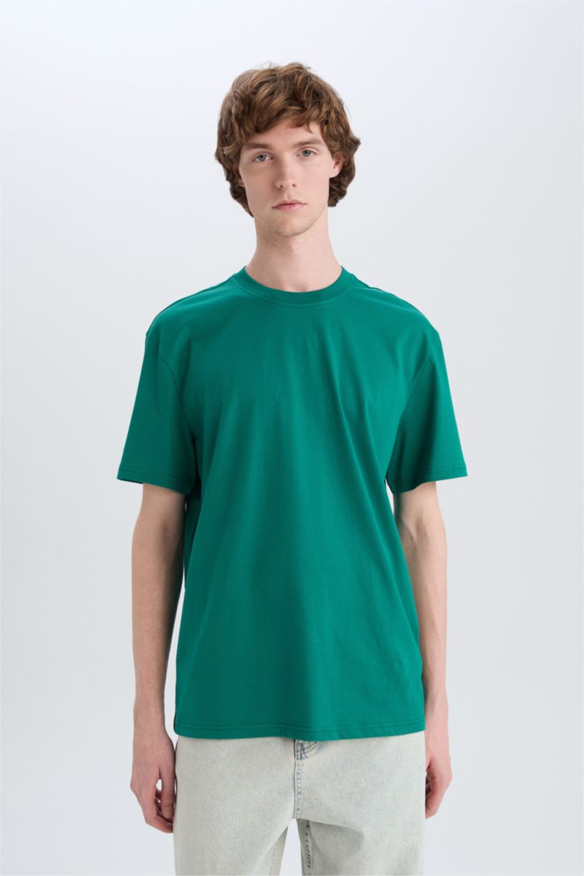 MAN Green New Regular Fit Crew Neck Basic T-Shirt