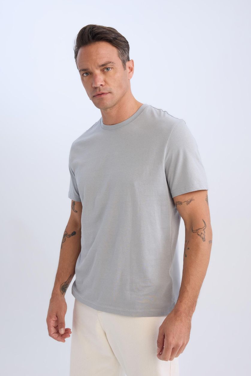 MAN Light Grey New Regular Fit Crew Neck Basic Short Sleeve T-Shirt