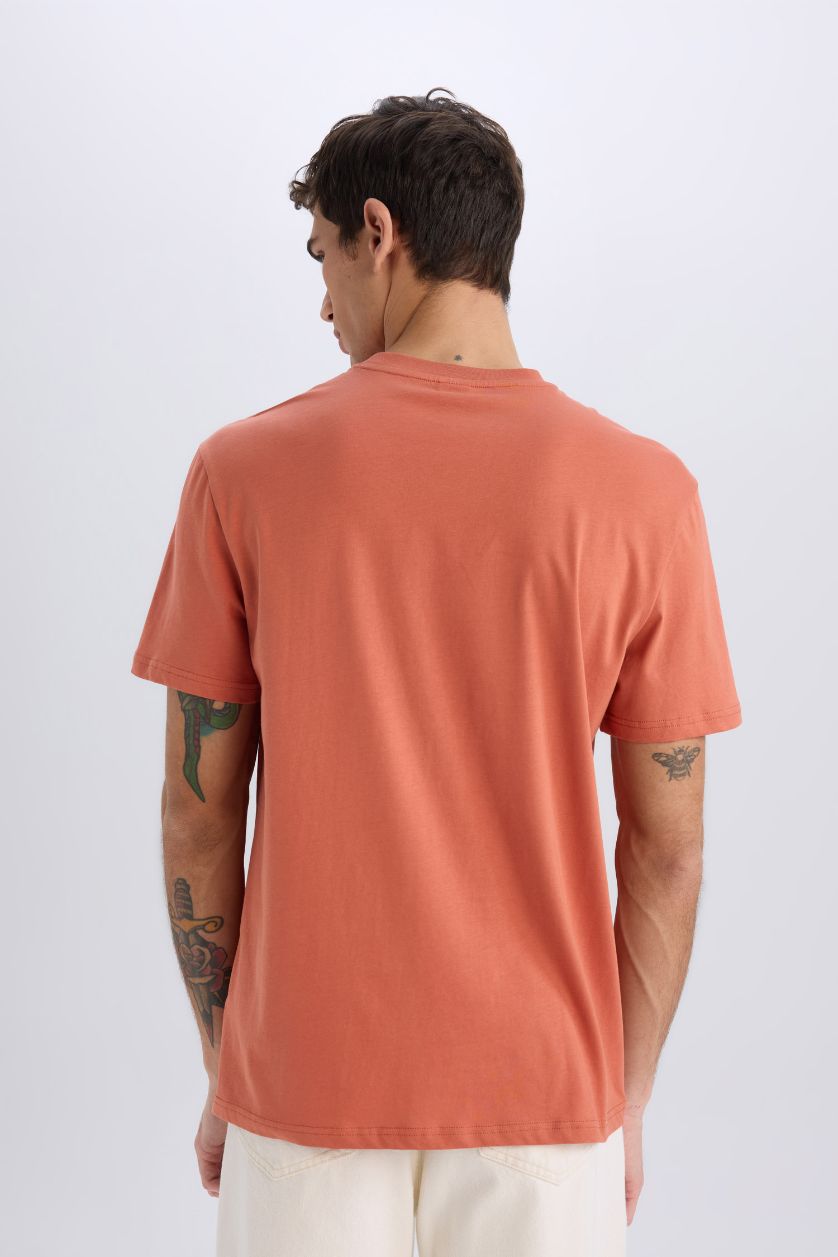 MAN Orange New Regular Fit Crew Neck Basic T-Shirt