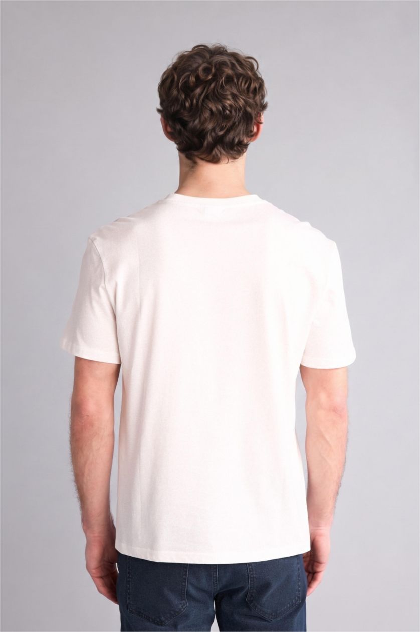 MAN White New Regular Fit Short Sleeve T-Shirt