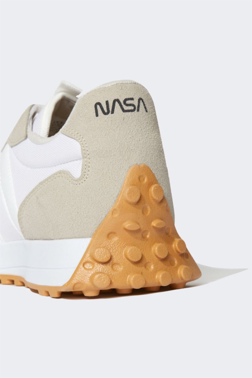 Мужчины Кремовый Мужские кроссовки на высокой подошве на шнуровке