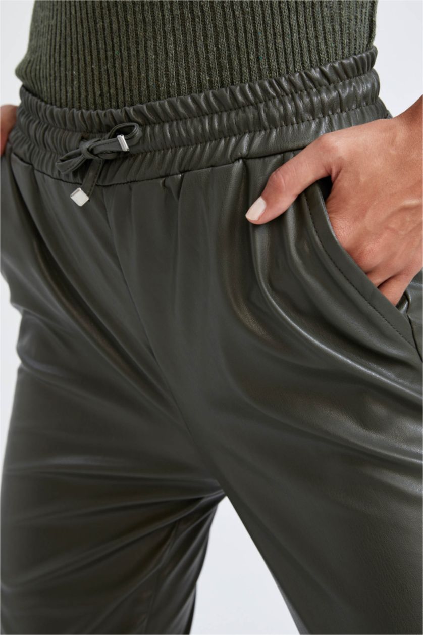 WOMAN Teak High Waist jogger Trousers