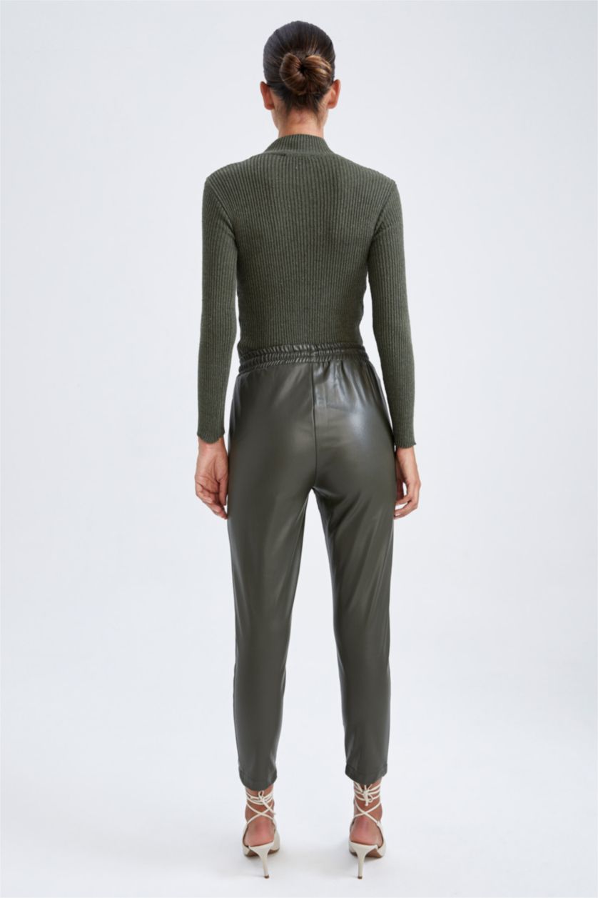 WOMAN Teak High Waist jogger Trousers