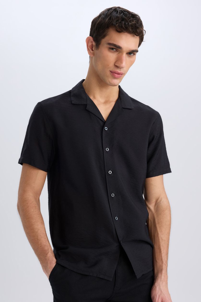 Man Black Modern Fit Summer Polo Neck Basic Aerobin Shirt
