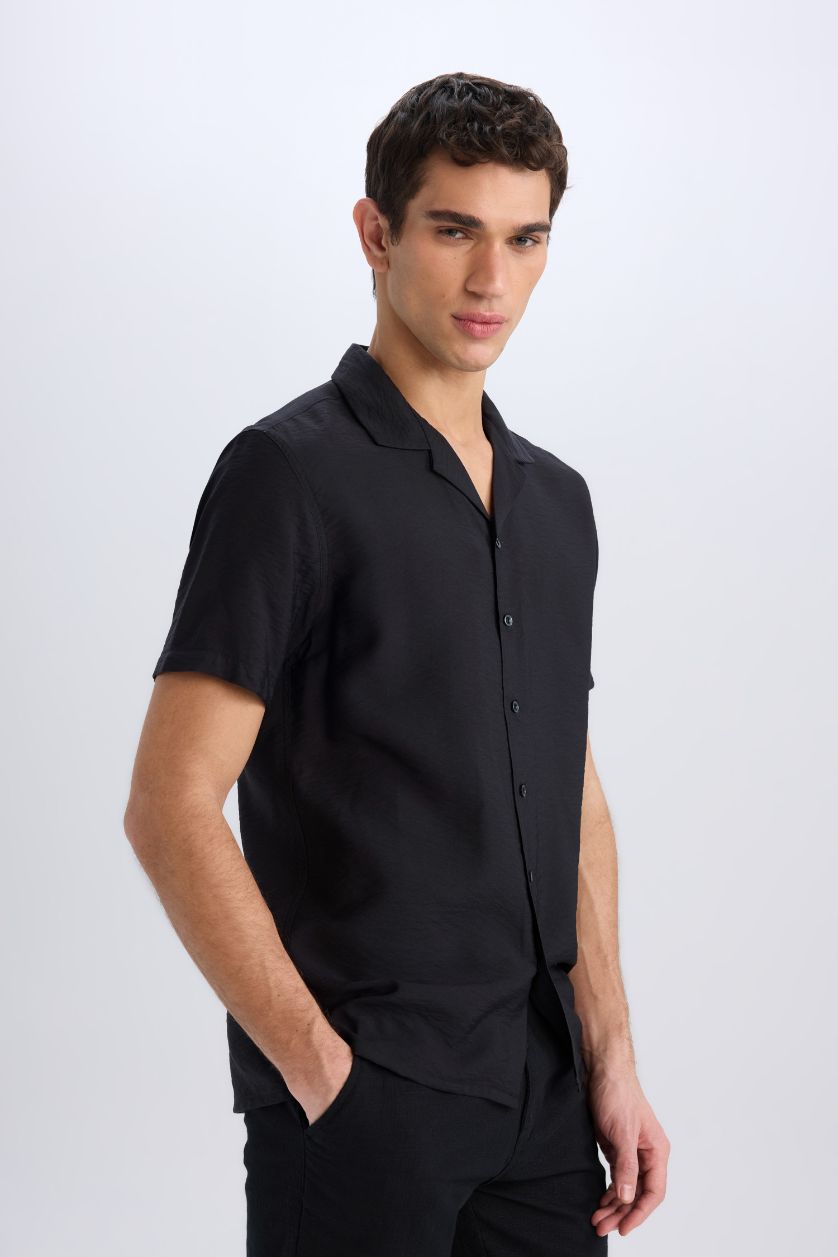 Man Black Modern Fit Summer Polo Neck Basic Aerobin Shirt