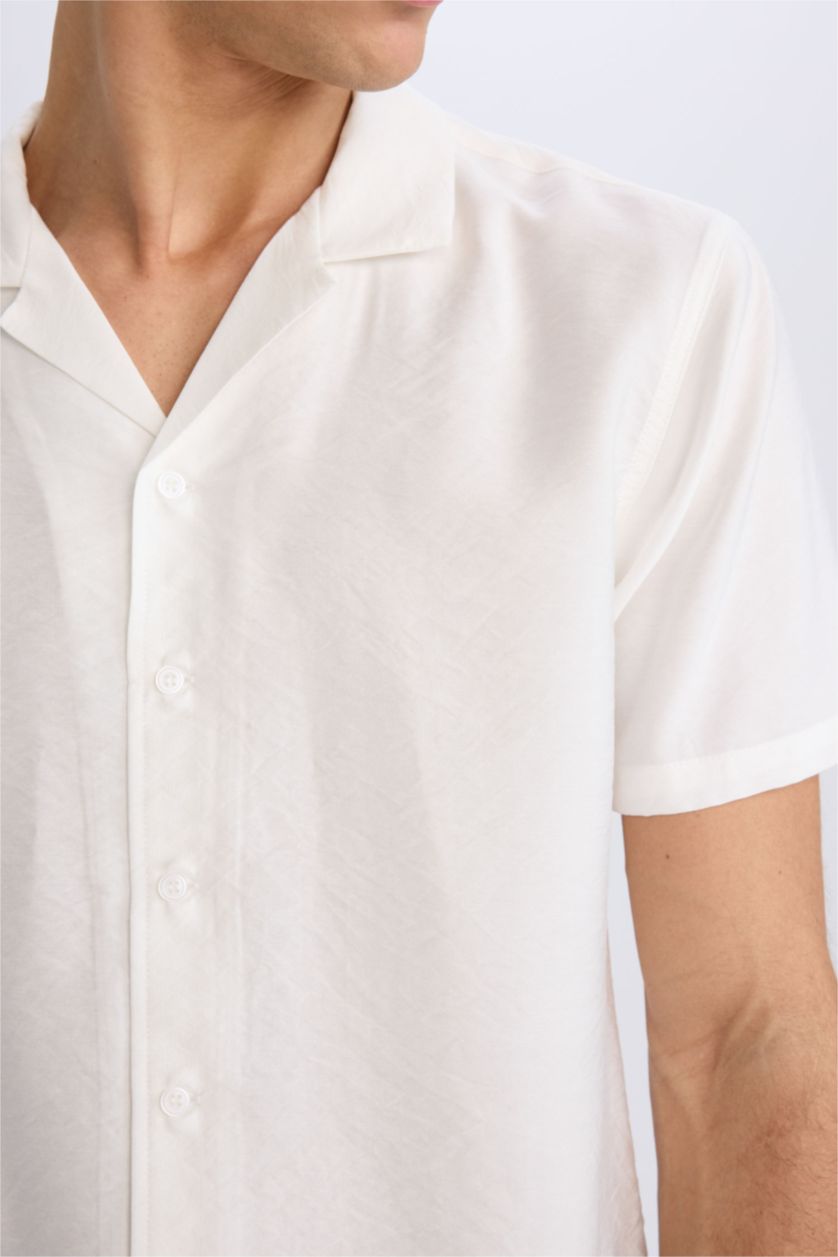 Erkek Beyaz Modern Fit Yazlık Polo Yaka Basic Düz Kısa Kollu Gömlek