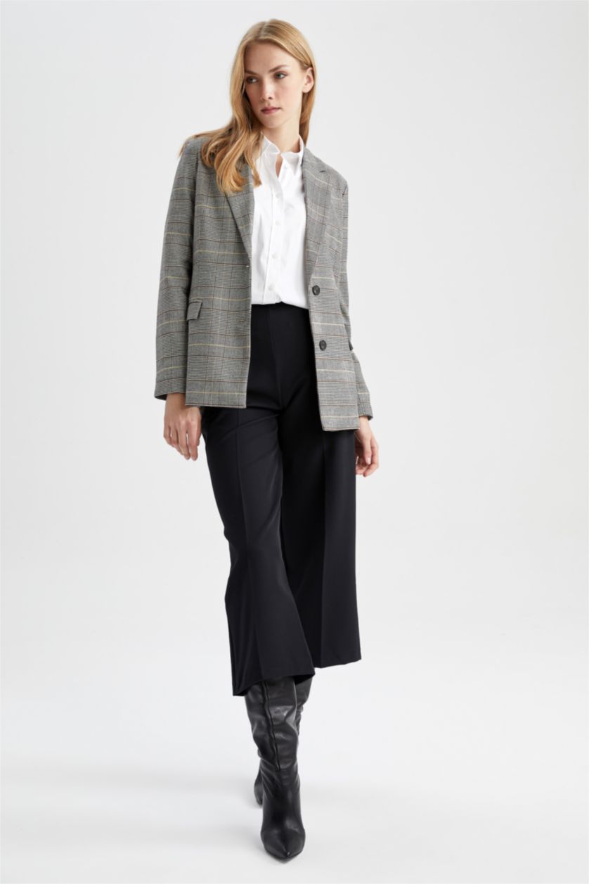 WOMAN Beige Checked Flap Pocket Regular Fit Blazer