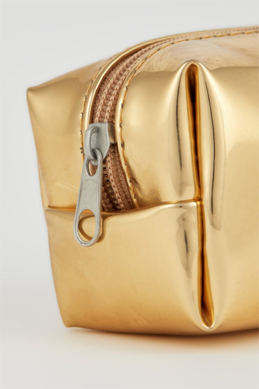 Kadın Altın Kadın