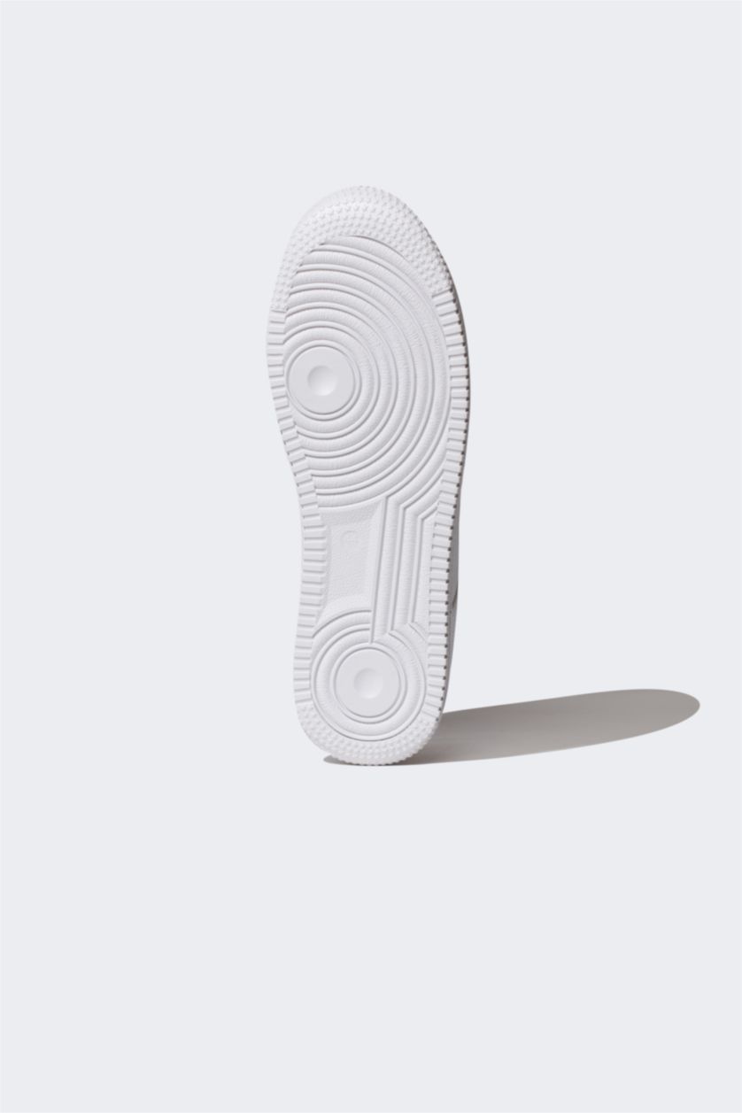 رجال أبيض (000) سنيكرز رجالي جلد صناعي بكعب مسطح برباط