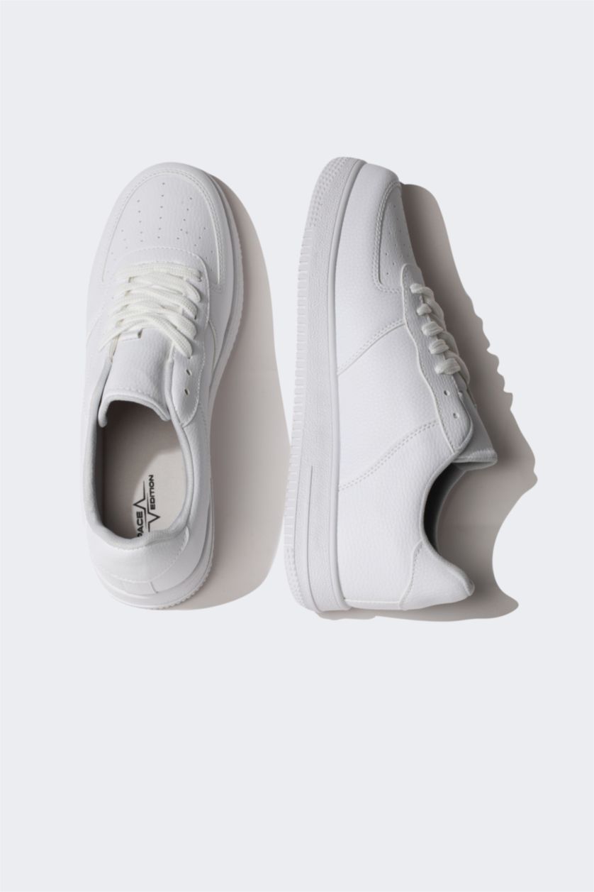 رجال أبيض (000) سنيكرز رجالي جلد صناعي بكعب مسطح برباط