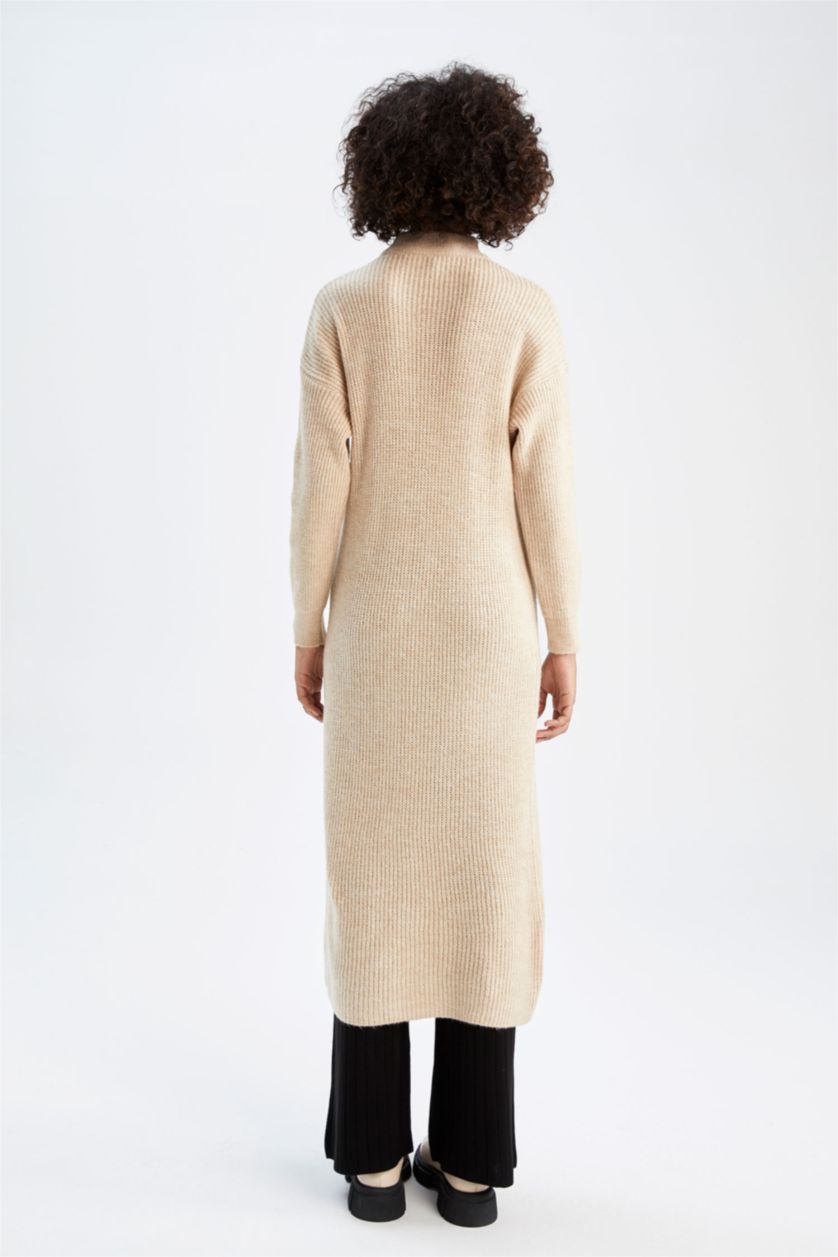 FEMME Marron Robe longue en maille Thessalonique à col roulé coupe classique