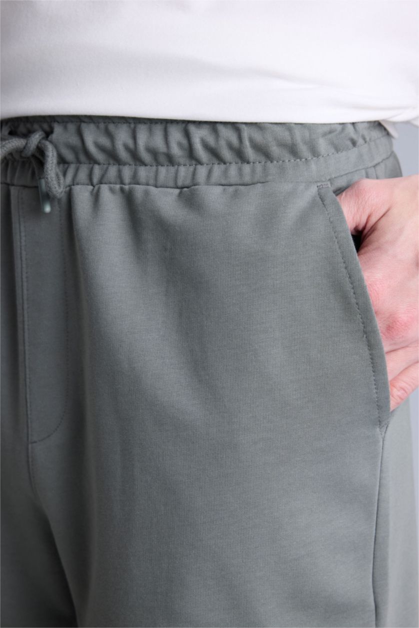 Erkek Açık Haki Regular Fıt Sweatshirt Kumaşı Şort