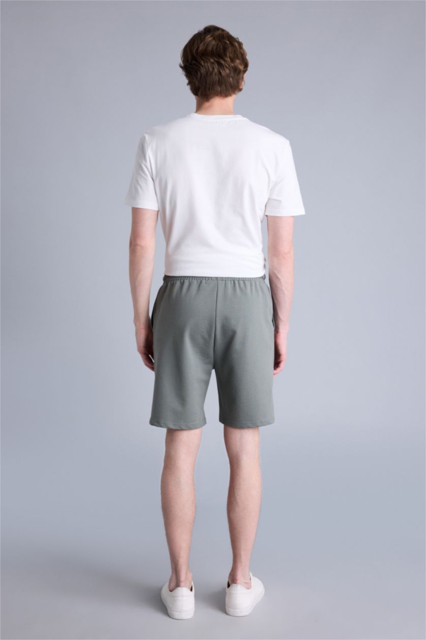 Erkek Açık Haki Regular Fıt Sweatshirt Kumaşı Şort