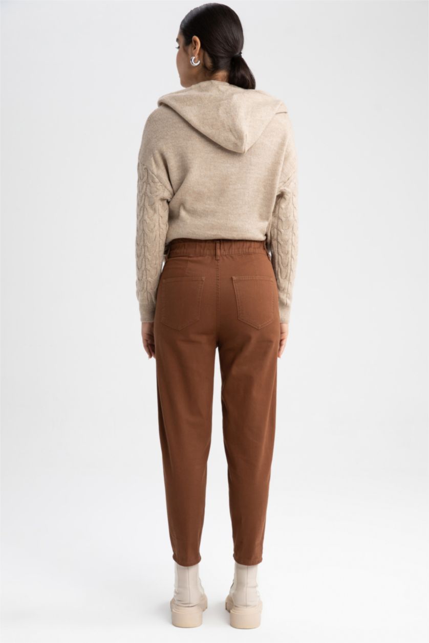 حريمي بني بنطلون باجي قطن بخصر مطاطي