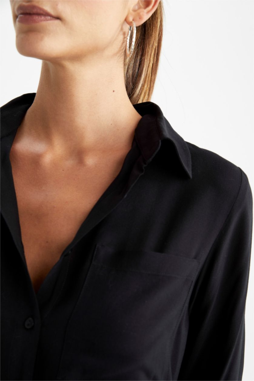 نساء أسود قميص كم طويل وقصة عادية