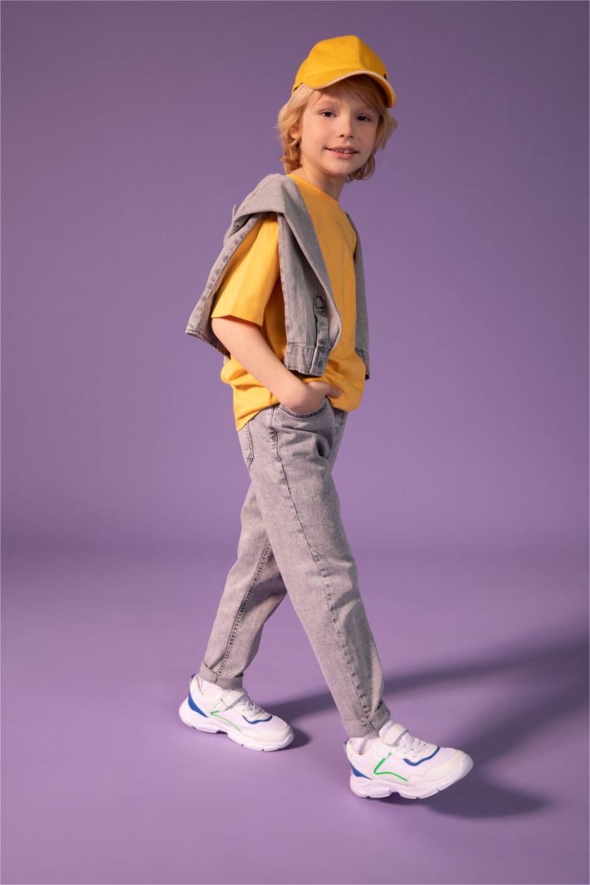 BOYS & TEENS Light Grey Boys Balloon Fit Flexible Waist Pocket Straight Leg Jeans