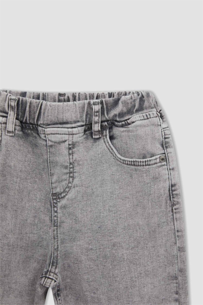 BOYS & TEENS Light Grey Boys Balloon Fit Flexible Waist Pocket Straight Leg Jeans