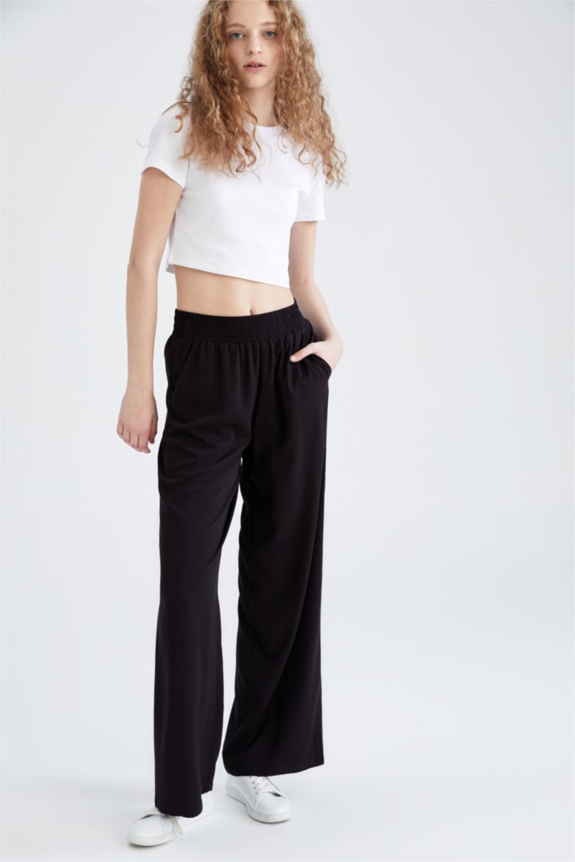 FEMME Noir Pantalon large en viscose