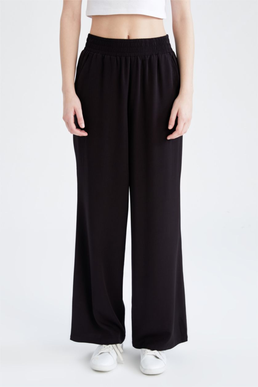 FEMME Noir Pantalon large en viscose