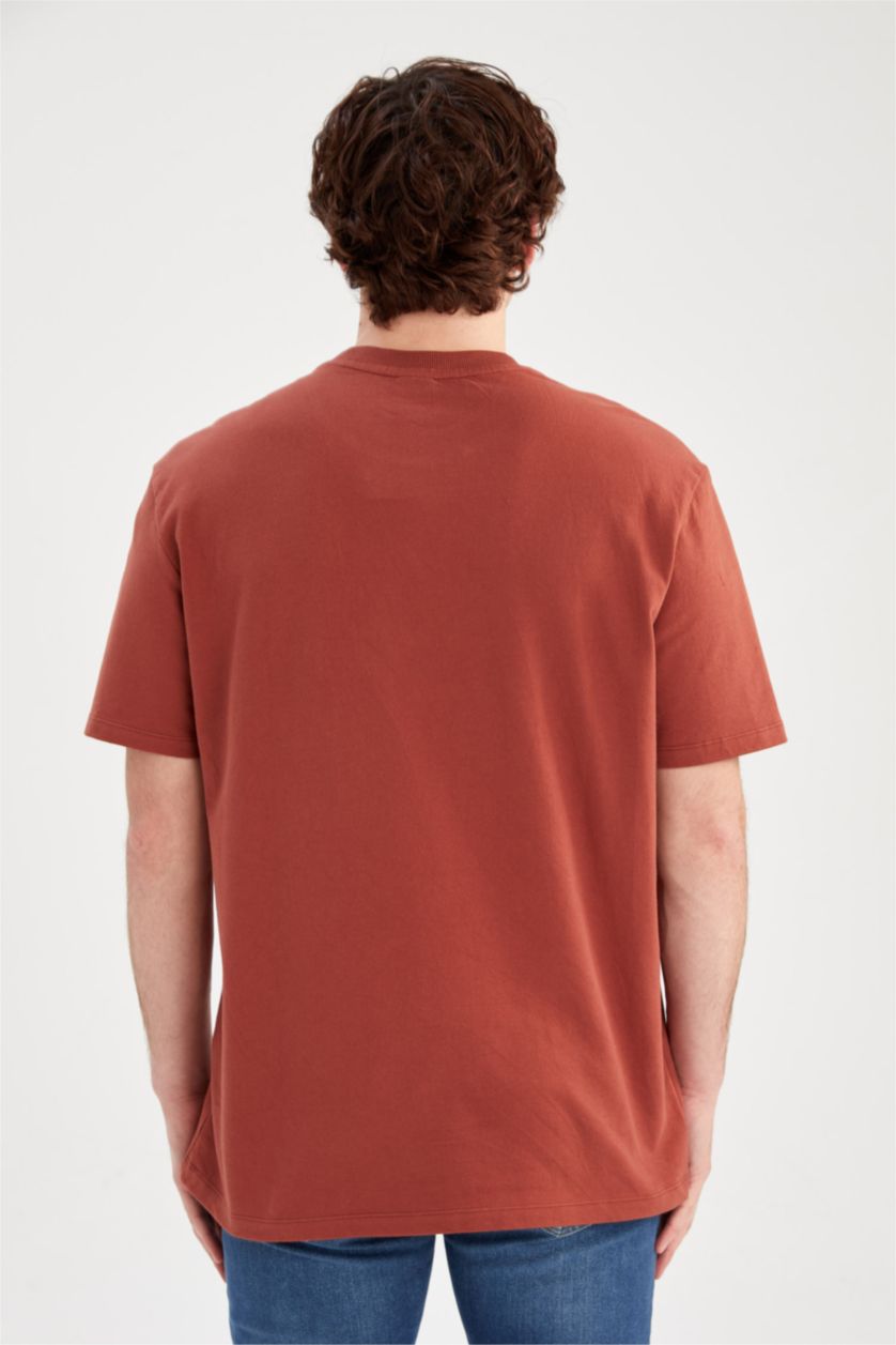 رجال خمري تي شيرت بأكمام قصيرة وياقة دائرية من تناسب راحة