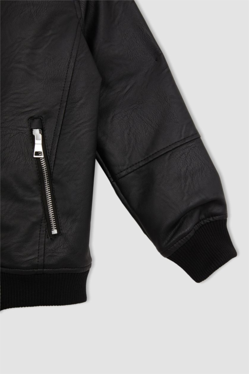 أولاد أسود جاكيت ولادي جلد صناعي