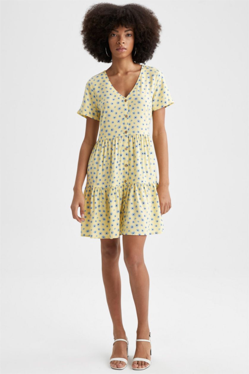 FEMME Jaune Mini robe tissée à manches courtes imprimée à col en V et en A