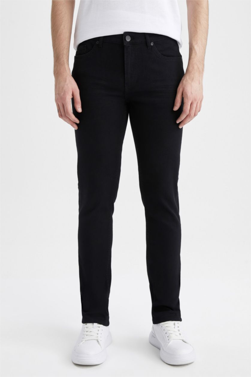 HOMME Noir Jean coupe slim Pedro