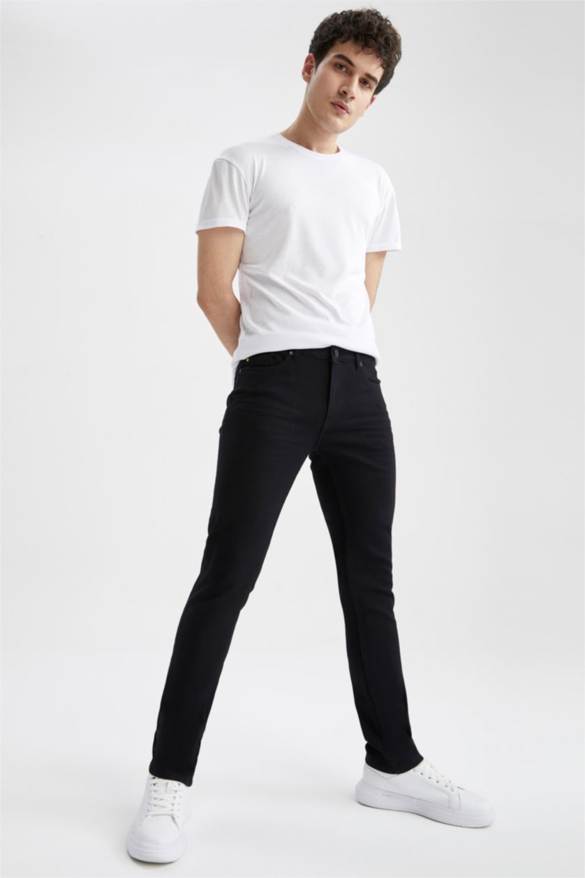 HOMME Noir Jean coupe slim Pedro