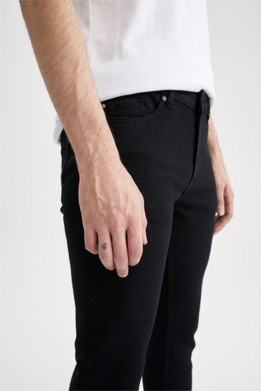 HOMME Noir Jean coupe slim Pedro