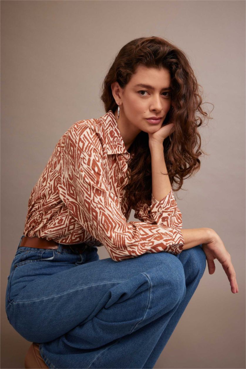 حريمي كامل قميص بأكمام طويلة وقصة واسعة